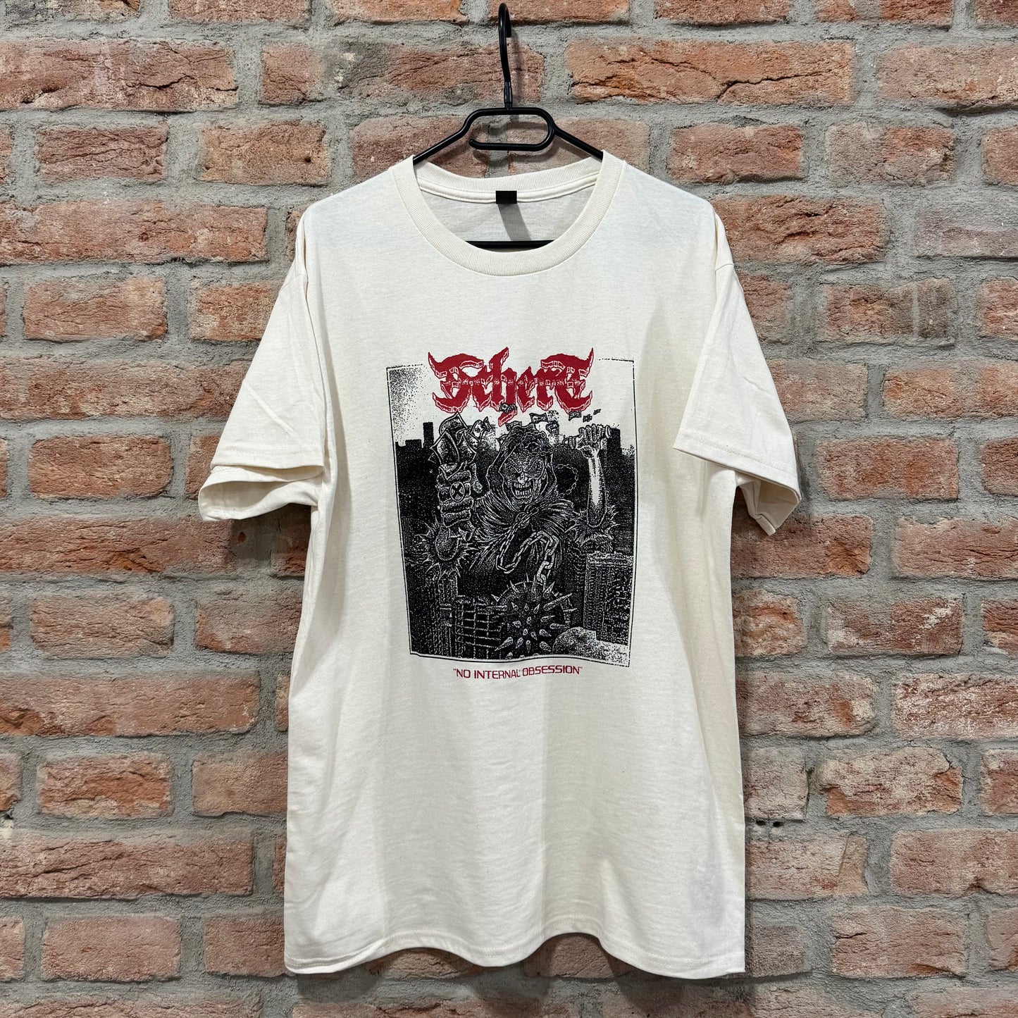 tee "NO INTERNAL OBSESSION" ntrl